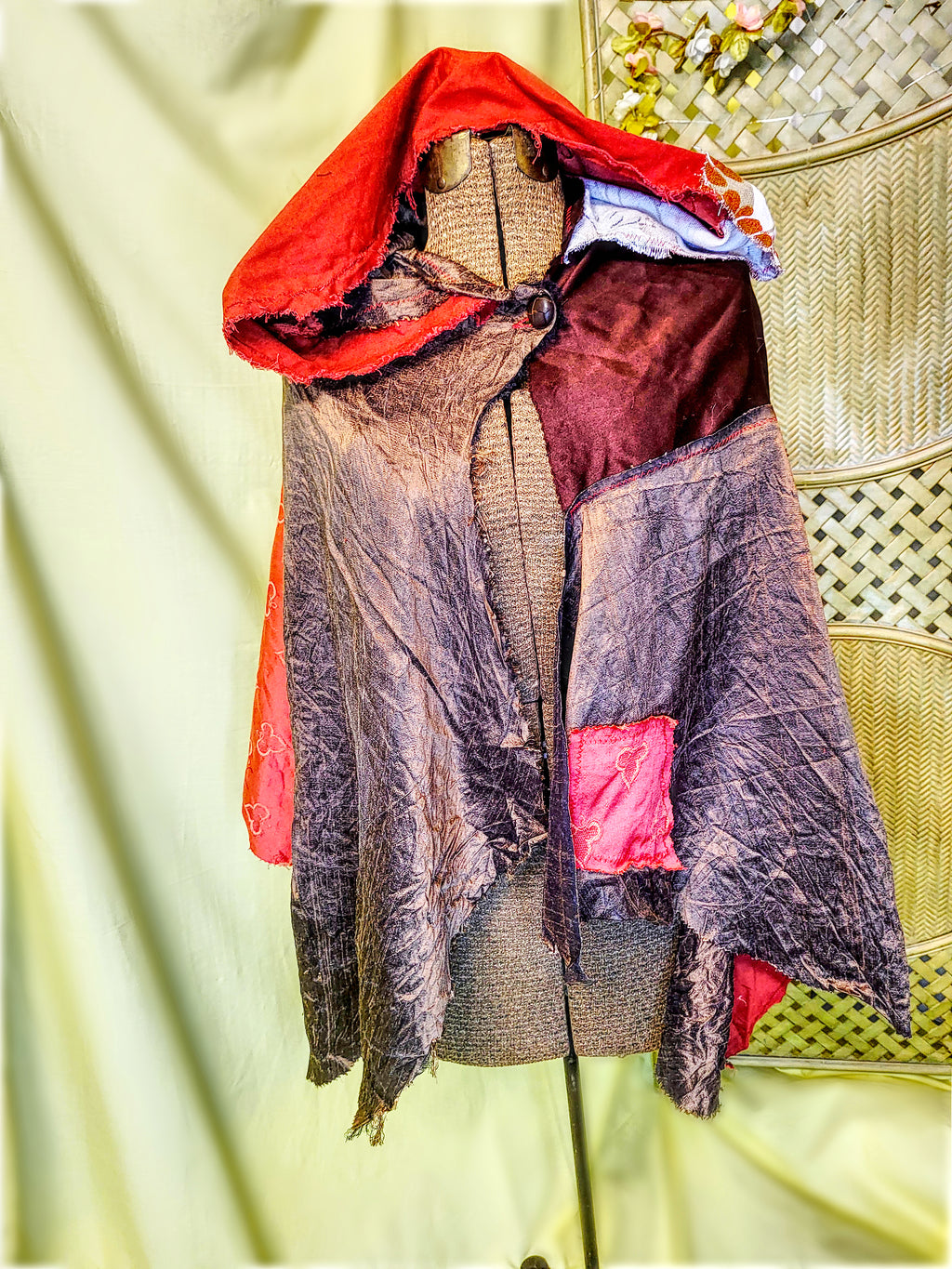Autumn Ragdoll Capelet